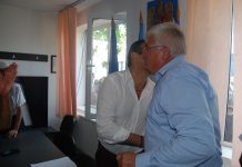 Scandalul politic din Primăria Pârşcoveni a luat sfârşit. Primarul şi viceprimarul au bătut palma, s-au îmbrăţişat şi s-au pupat