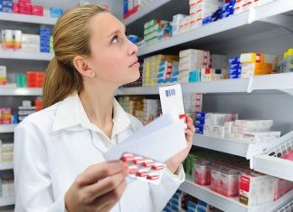 Farmaciştii olteni amendaţi de CJPC