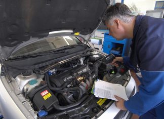 Bombe pe patru roți