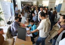 Angajatorii au scos la bătaie peste 200.000 de joburi în şase luni. “Deficitul de personal continuă să fie o problemă în aproape toate domeniile”