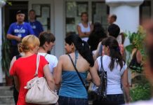 Începe înscrierea la examenul de titularizare pentru profesori