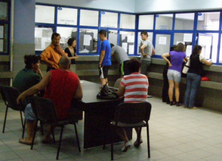 Absolvenţii mai au la dispoziţie două săptămâni pentru a se înscrie la Şomaj