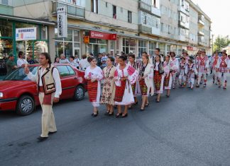 Ansamblul Folcloric “Romanaţi”, invitat de onoare la Festivalul Internaţional “Întâlniri Bucovinene” de la Câmpulung Moldovenesc
