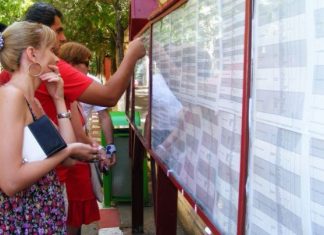 Doi olteni, nota 10 la titularizare