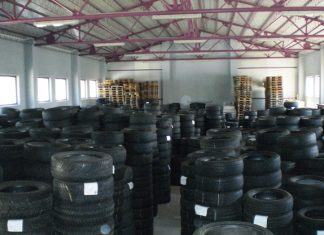 Comercianţi de anvelope second hand din Olt, amendaţi de Protecţia Consumatorilor