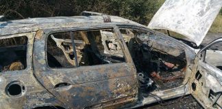 Mașină în flăcări la Brâncoveni
