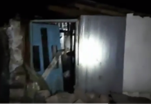 O casă din Drăgănești-Olt a luat foc