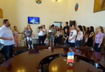 Elevii de zece ai Slatinei, premiați de primărie