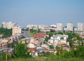 Slatina, îngropată în datorii de Vâlcov