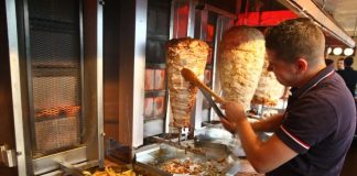 Olt: Tone de produse alimentare retrase de la comercializare şi unităţi de alimentaţie publică suspendate