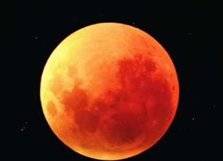 Eclipsă de lună în această seară