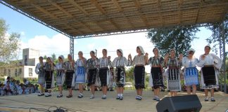 Comunele oltene, în sărbătoare de Sfânta Maria
