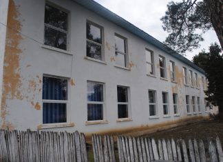 Condiții mizere în școlile din județ