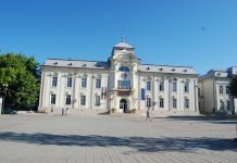 Lefuri majorate pentru angajaţii din Primăria Caracal. Şi indemnizaţiile consilierilor locali au crescut