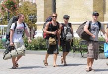 Oltul, vizitat de mai mulţi turişti