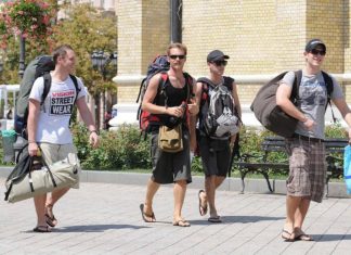 Oltul, vizitat de mai mulţi turişti