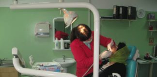 Zeci de pacienți se tratează la cabinetul stomatologic de la UPU