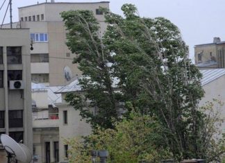 Cod galben de vânt puternic și ploi în mai multe zone din țară