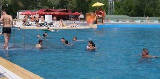 Comercianţi din incinta ştrandurilor şi piscinelor, amendaţi de Protecţia Consumatorilor