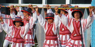 „Arte şi Tradiţii Româneşti” la Slatina