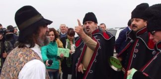 Frankfurt şi Mitică de la „Vacanţa Mare” la Festivalul „Oltenii &… Restu’ Lumii”. Daniela Nane, invitatul special al festivalului