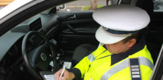 Șoferii ar putea rămâne fără permis dacă nu plătesc amenda în cel mult 30 de zile