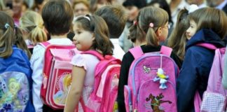 „Primul ghiozdan“ pentru sute de elevi din Slatina