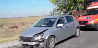 Două autoturisme implicate în accident la Găneasa