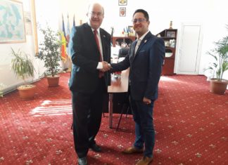 Ambasadorul Marii Britanii, Paul Brummell, interesat de cele „7 Minuni ale Caracalului”.