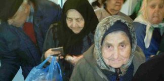 Sute de pensionari trăiesc la limita sărăciei
