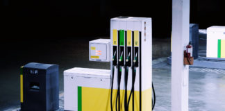 Staţii de distribuţie a carburanţilor din Olt, amendate de Protecţia Consumatorilor