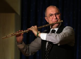 „Twenty Shades of Muzic” – Concert de flaut şi chitară la Teatrul Naţional Caracal