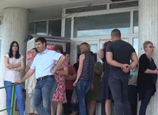 Angajații APIA Olt, nemulțumiți de scăderea salariilor