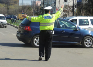 Zeci de amenzi aplicate de poliţiştii locali