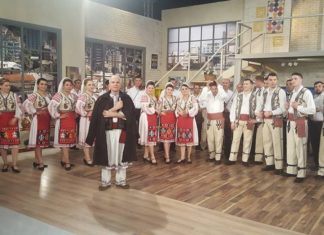 La Caracal – „Doina Oltului” în spectacol extraordinar în seara de „Moş Nicolae”