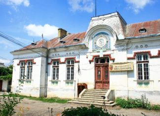 Fondul de carte al Bibliotecii „Virgil Carianopol” din Caracal, a fost mutat la Şcoala „Nicolae Titulescu”