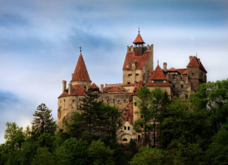 Unde trag turiștii străini în România. Top 3 destinații