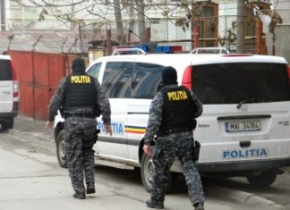 7 percheziții domiciliare efectuate de polițiști în Olt