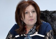 Gabriela Ancuţa – „Doamna de Porţelan” de la Primăria Icoana