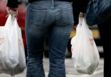Adio, pungi de plastic! Legea a fost promulgată. Când va intra în vigoare
