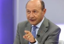 Traian Băsescu a citit dintr-un document secret al SRI, în Senatul României