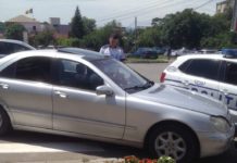 Șofer din Olt fără permis, încătușat de polițiști