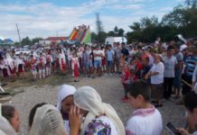 Sărbătoare Secerișului din Șerbănești, la cea de-a IX-a ediție. Invitați speciali: Emilia Dorobanțu, Violeta Constantin și Valentin Sanfira