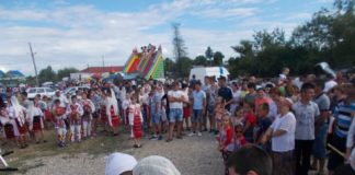 Sărbătoare Secerișului din Șerbănești, la cea de-a IX-a ediție. Invitați speciali: Emilia Dorobanțu, Violeta Constantin și Valentin Sanfira