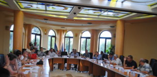 Primăria Slatina va premia cu câte 1.000 de lei pe cei nouă elevi care au avut media 10 la Evaluarea Națională