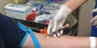 Ești născut înainte de 1990? E pericol, mergi la doctor și cere-i DE URGENȚĂ să îți facă aceste analize! Anunțul făcut pentru populație