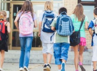 ATENȚIE! ȘCOALA ÎNCEPE DEVREME ÎN ANUL ȘCOLAR 2018-2019! CÂTE ZILE DE VACANȚĂ MAI SUNT