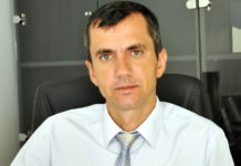 „Nu mă gândesc decât să fac tot ce-mi stă în putinţă pentru că în comuna Cârlogani locuitorii să beneficieze de condiţii de viaţă la standarde europene” – interviu cu IONEL VĂDUVA, primarul comunei CÂRLOGANI