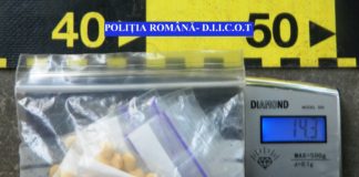 REȚINUȚI PENTRU TRAFIC ȘI CONSUM DE DROGURI