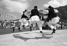 În plin război româno-român, eu vă vorbesc DESPRE HORĂ